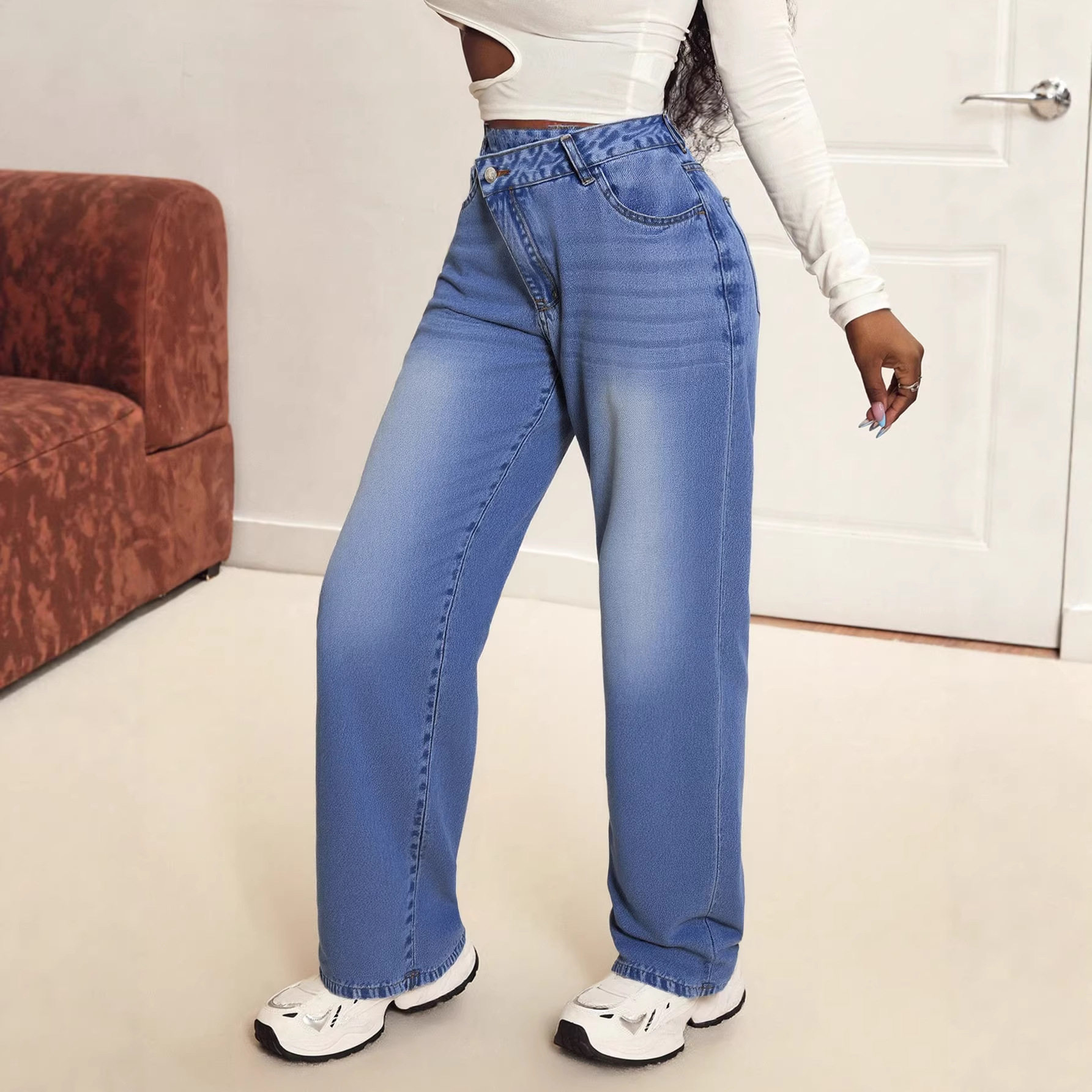 Loose Fit High Street Womens Straight Leg Denim Trousers Versatile Floor Length Casual Style Wholesale Available