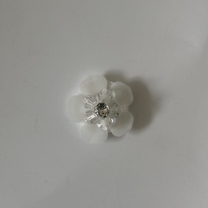 新款手工穿珠花朵辅料装饰花鞋帽花亮片小花DIY饰品服装辅料