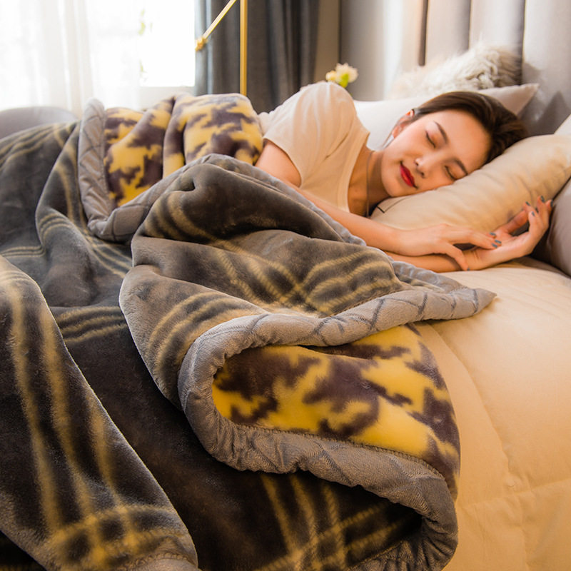 Raschel Blanket Quilt Thickened Winter Flange Coral Fleece Blanket Student Fleece Blanket Bed Sheet Double Layer Blanket Wholesale