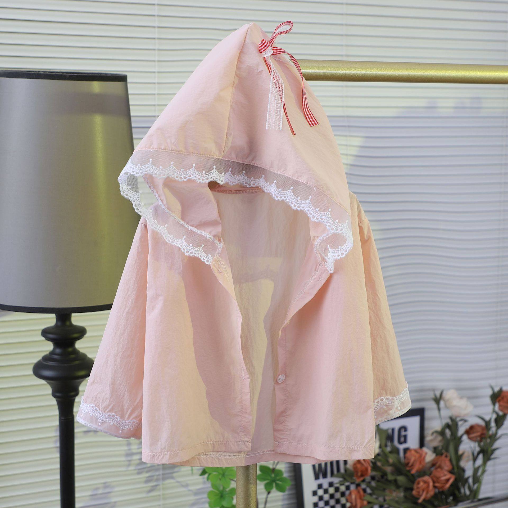 Girls' Summer Sunscreen Jacket, New Style, Lightweight Breathable Sun-Protective Coat with Lace Bow & Hood