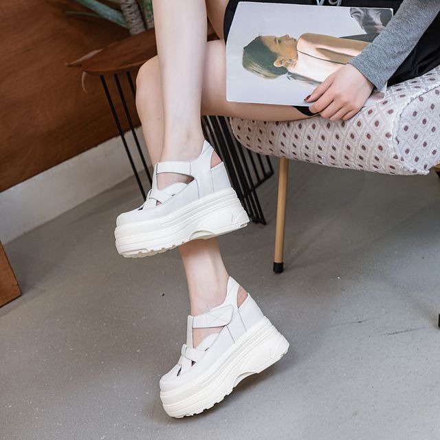 (Mới) Mã B4073 Giá 1000K: Giày Dép Sandal Nữ Wetdka Tăng Chiều Cao Đế Cao Giày Dép Nữ Chất Liệu Da Bò G03 Sản Phẩm Mới, (Miễn Phí Vận Chuyển Toàn Quốc).
