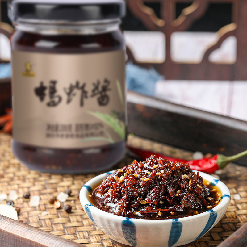 Grasshopper sauce Baoye Shandong Weifang specialty spicy Locust wine bibimbap noodles chili sauce cooking grasshopper sauce