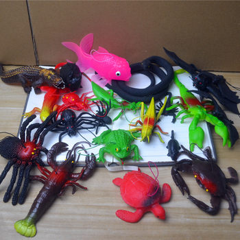 All kinds of rubber soft rubber odorless cute small insects three-dimensional 3D animal model play house toys wholesale