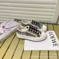 Black tiger embroidery