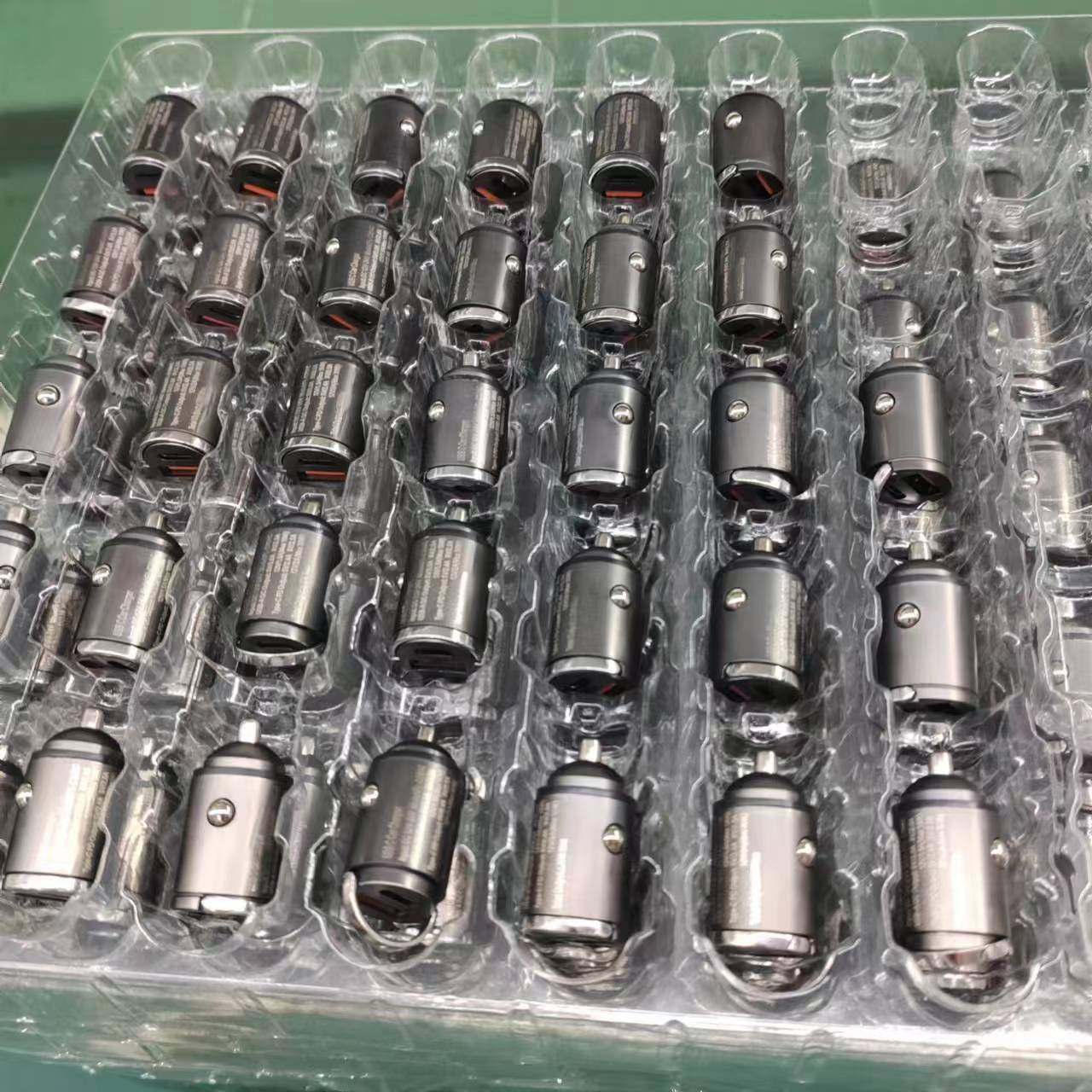 Metal Car Charger Fast Charging Mobile Phone Charging Portable Pull Ring New Hidden Mini Car Charger Car Supplies