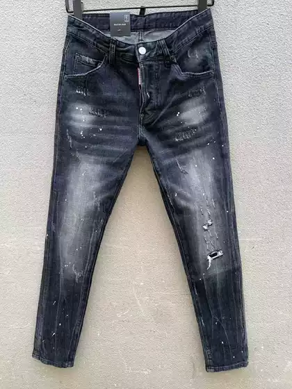 930 # Classic D2 Jeans for Men, Black, Distressed, Fashionable, Slim Fit, Slightly Stretchy, Paint-Splattered, Simple, Versatile, Skinny Fit