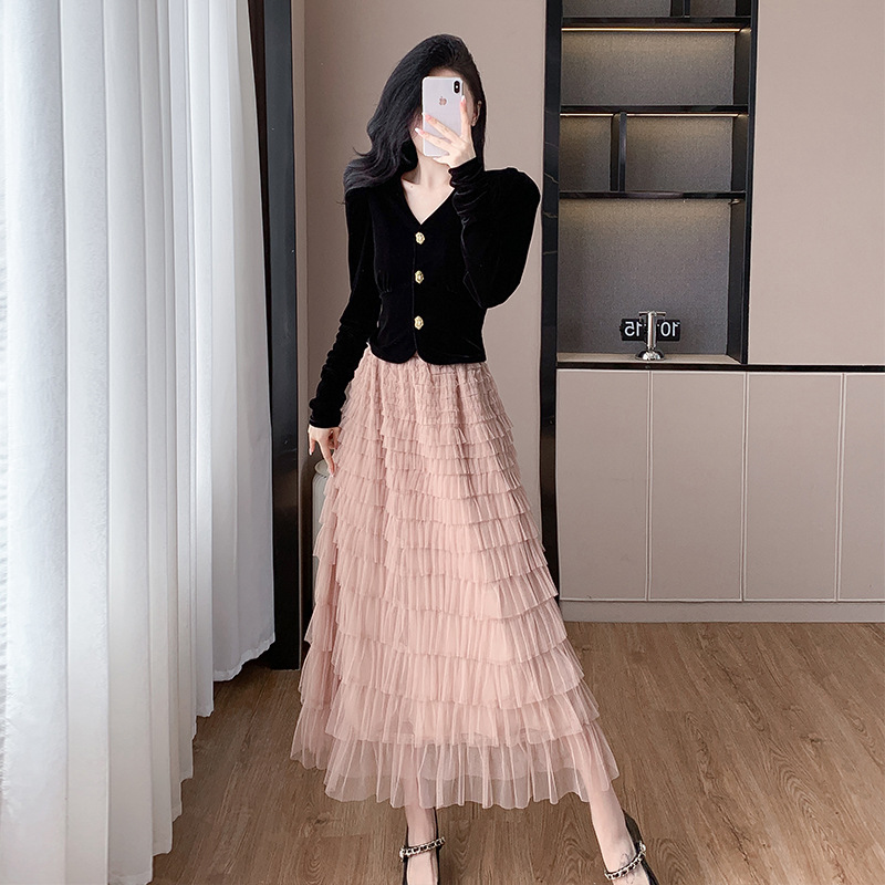 (Mới) Mã B3347 Giá 1030K: Đồ Bộ Nữ Guryt Lưới Mỏng Cả Bộ 2 Món Hàng Mùa Xuân Thu Đông Phục Cổ Cổ Điển Thời Trang Nữ Chất Liệu G03 Sản Phẩm Mới, (Miễn Phí Vận Chuyển Toàn Quốc).
