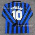 97-98 inter milan home game no. 10