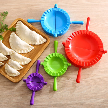 Manufacturer's Ready-Made 4-Piece Plastic Dumpling Making Tool Set, Home Kitchen Lazy Quick Dumpling Making Mold Tool