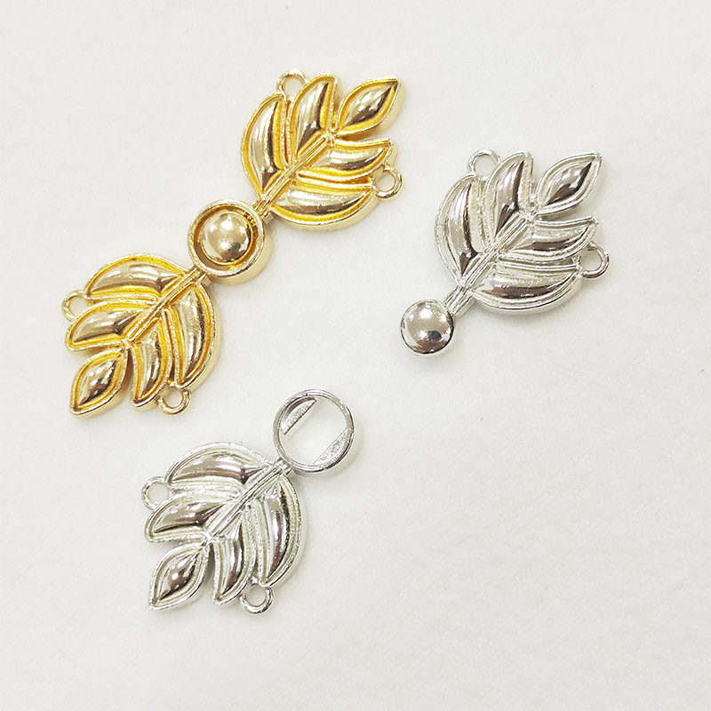 Plate Buckle Chinese Cheongsam Metal Plate Buckle New High-End Pearl Button Retro Handmade Button Mother-In-Law Buckle Clothing