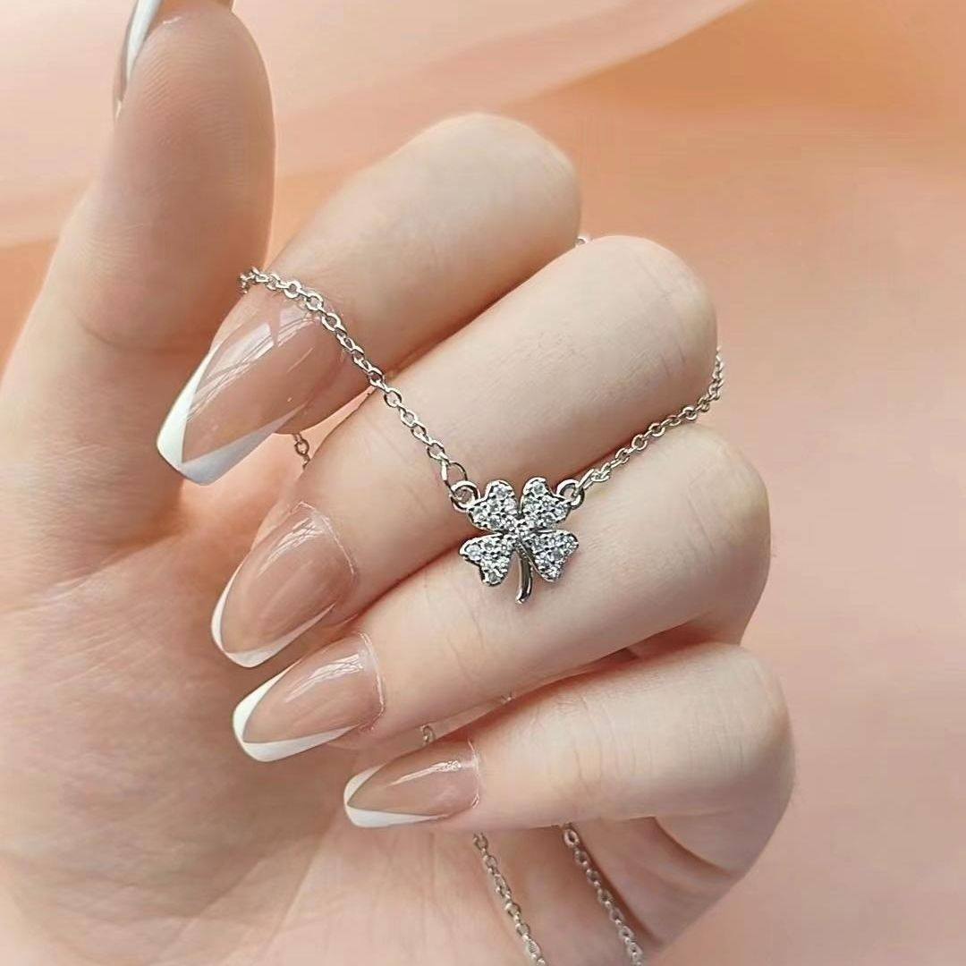 Four-leaf Clover Necklace Light Luxury Flash Diamond Clavicle Chain Women's Summer Accessories Niche Design Student Simple Personalized Accessories