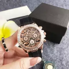 Silicone Watch for Men, Casual Quartz Watch, Waterproof Watch, Fluorine Rubber, High-Looking, Fashionable Watch, Men's Watch with a High-End Feel