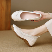 Retro Luxury Thick-Soled Lazy Loafers for Women, Genuine Soft Leather Round-Toe Slip-On Shoes, 2026 Autumn Casual High-Heeled Le