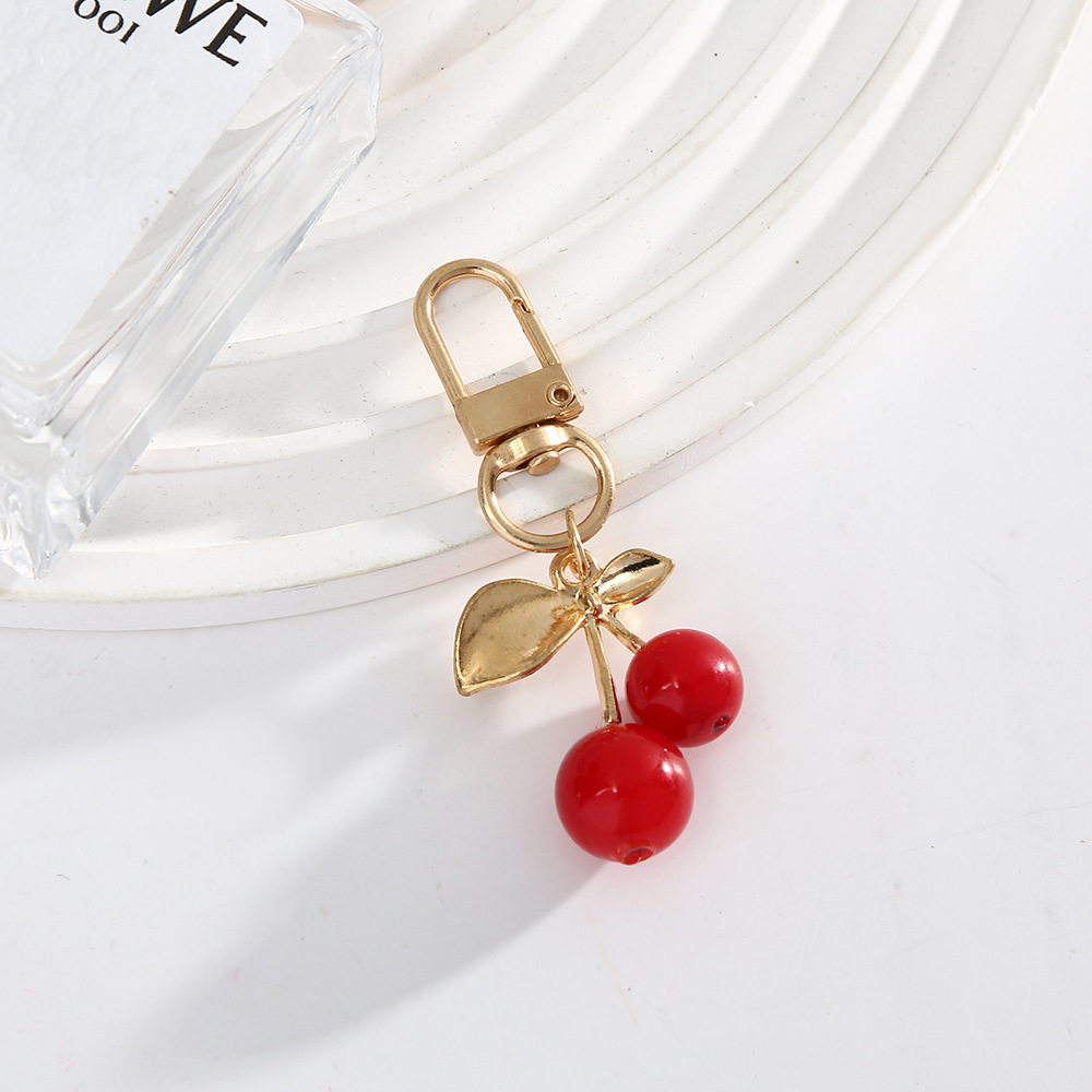 Cross-Border Foreign Trade Hot-Selling Versatile Fashionable Cherry Keychain Modern Simple High-End Metal Bag Pendant