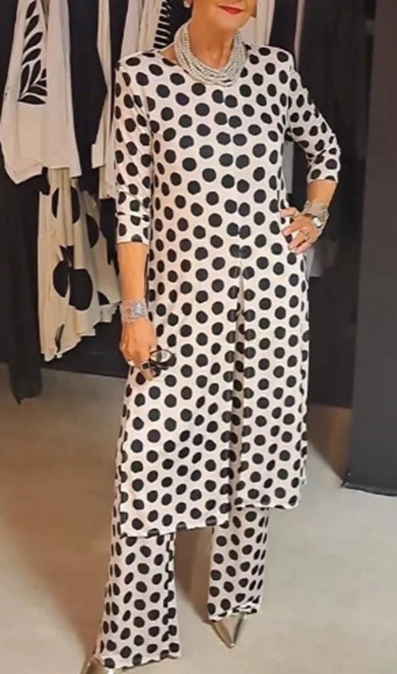 Summer Polka Dot Split Hem Top and Pants Set Slim Fit Round Neck Fashionable Versatile Perfect for Casual Outings