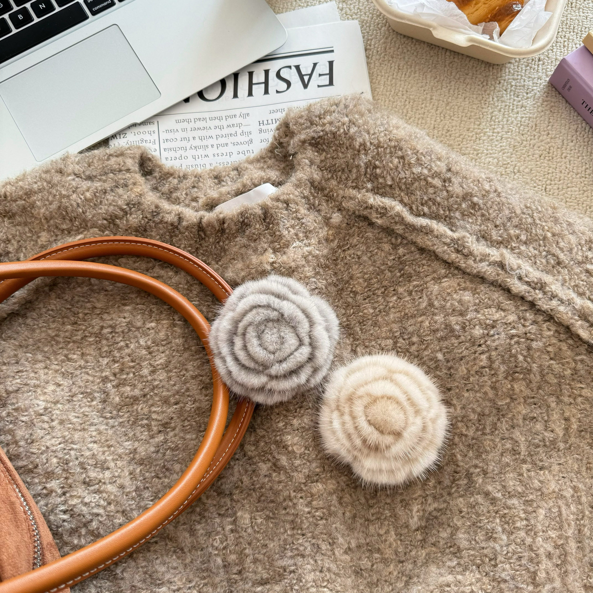 Korean-style autumn and winter mink hair rose brooch temperament all-match collar pin clothes scarf accessories sweater coat pin