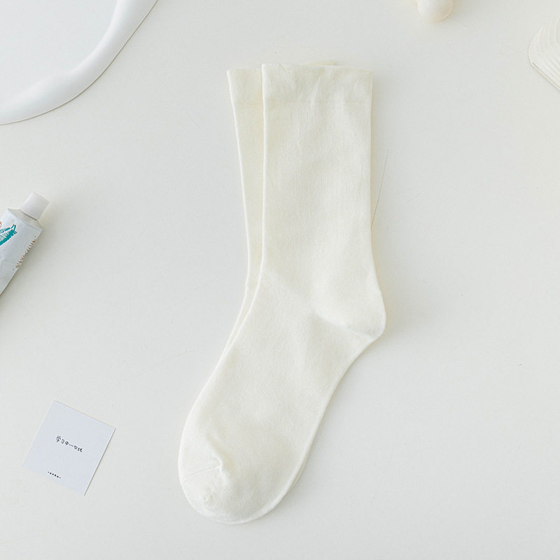 月子袜女ins潮中筒袜秋冬季百搭日系堆堆袜纯白色无骨袜女生长袜