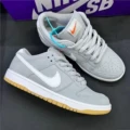 Gray raw rubber