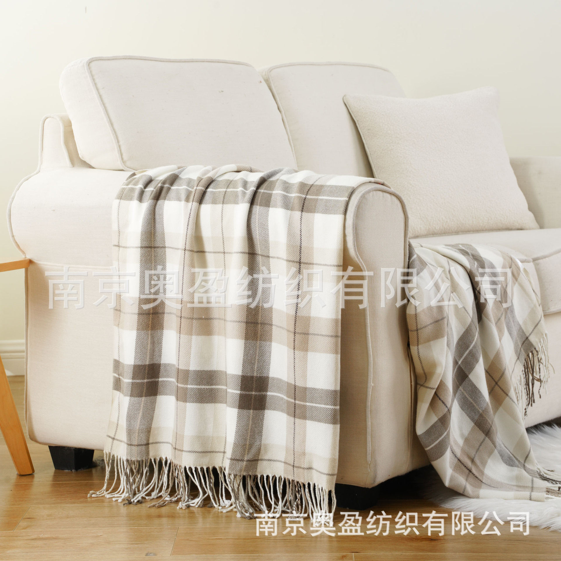 Sofa Blanket Imitation Cashmere Plaid Throw Blanket Tassel Blanket Leisure Blanket Gray and White Plaid Blanket Blanket