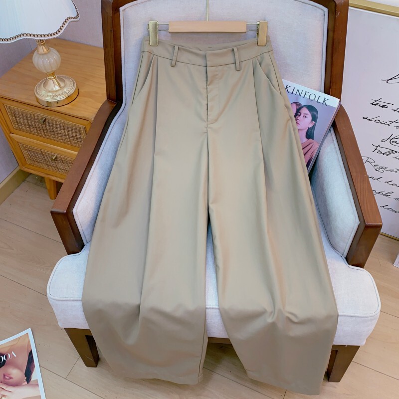Quần dài nữ ống đứng lưng cao hai ly trước, dáng rộng che khuyết điểm, vải rũ nhẹ — Màu kaki