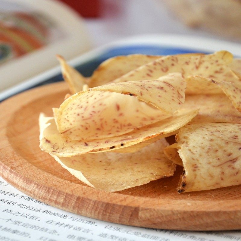 Rice sweet taro chips snack bags original cut pepper and salt taro chips thin crispy taro chips one-piece delivery support group purchase