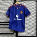 2627 manchester united away game