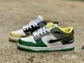 Duck: white, yellow, gray, green, black