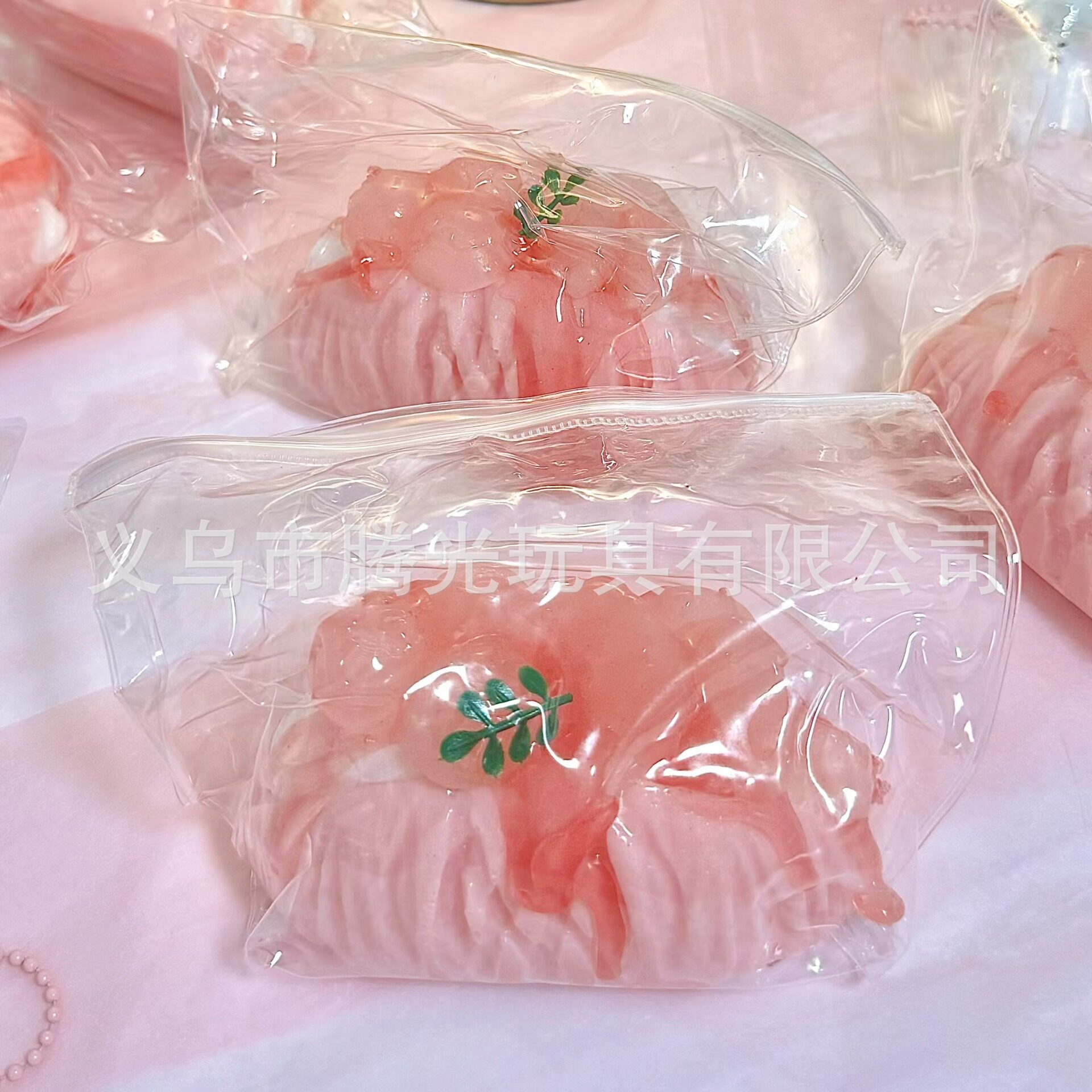 【大重量】ピーチクリームパン