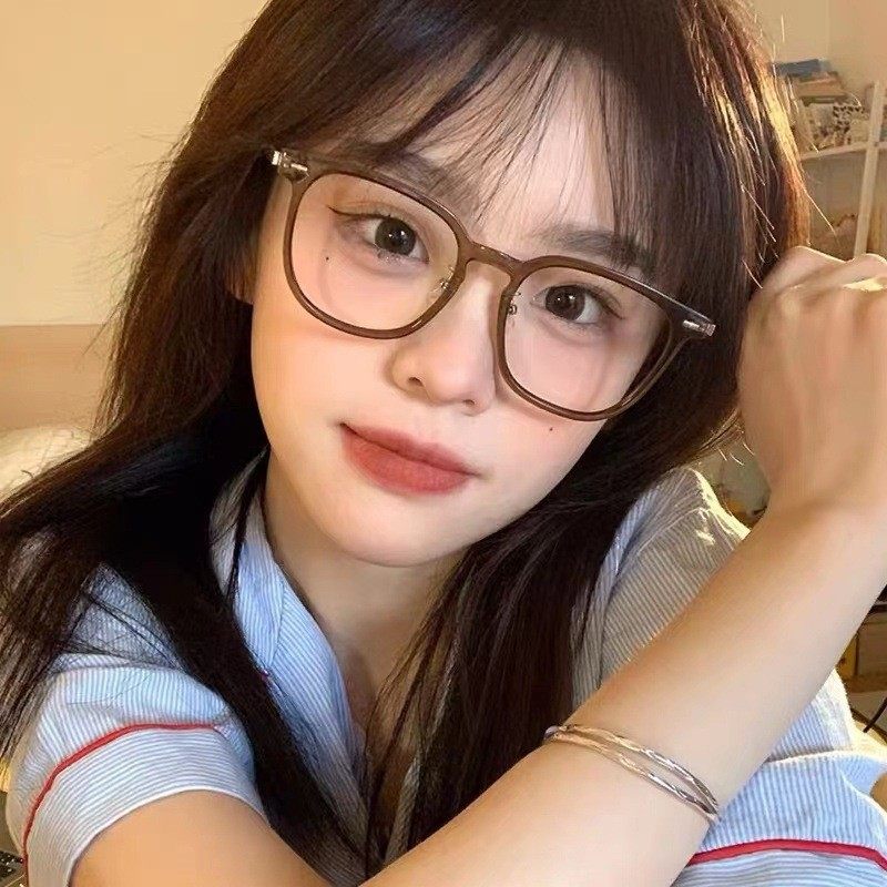 Little Red Book with Cold Tea Pigment Yan Flat Glasses Fashionable Lightweight Anti-blue Glasses Retro Round Glasses Frame for Women