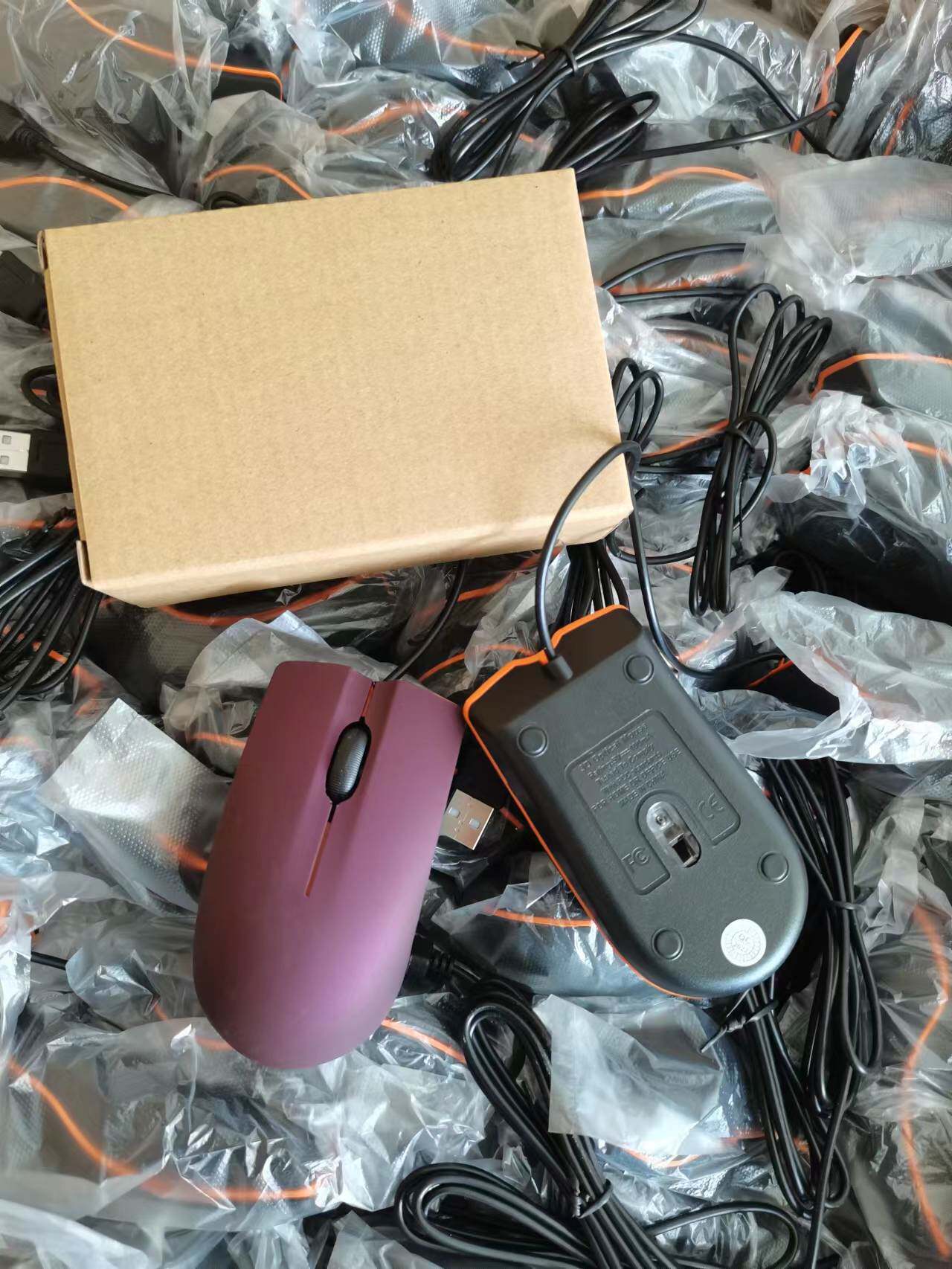 厂家直销045爆款有线鼠标笔记本电脑配件USB家用办公静音静音设计