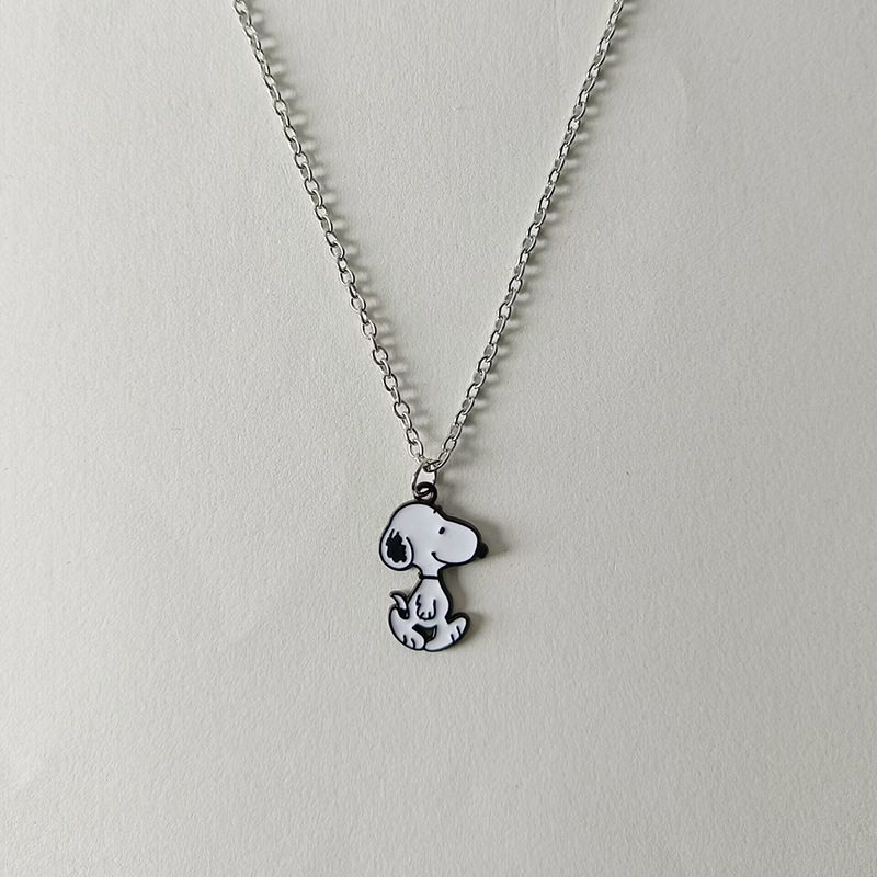 Classic Animated Cartoon Joint Snoopy Black and White Pendant Cool Disco Hip-Hop Trendy Girlfriends Couple Sweater Chain