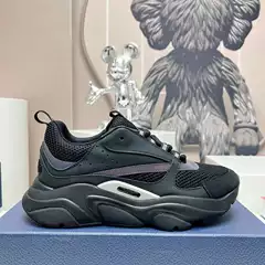 Dior Sneakers B22