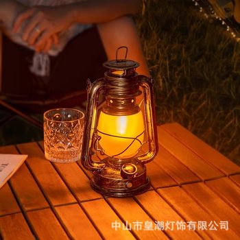 Camping lamp camping lamp retro horse lamp atmosphere lamp portable lamp tent lamp charging kerosene lamp solar outdoor lamp