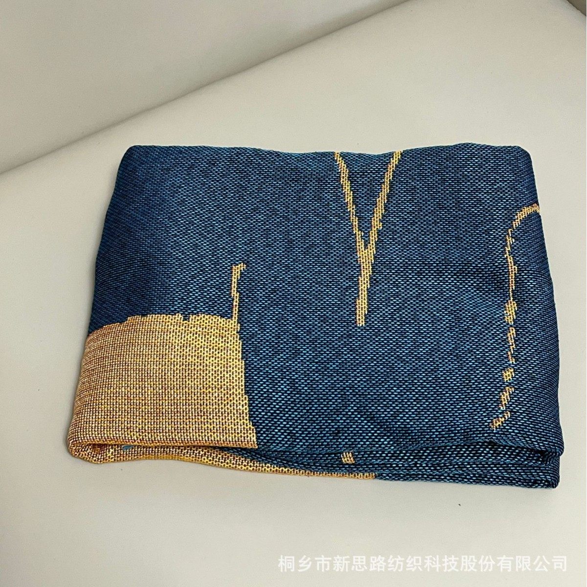 Cross-Border Foreign Trade Ready-Made Line Rugs, Tapestries, Bed Blankets, Sofa Blankets, Creative Decorative Tapestries, Living Room Decorative Blankets, Sofa Towels