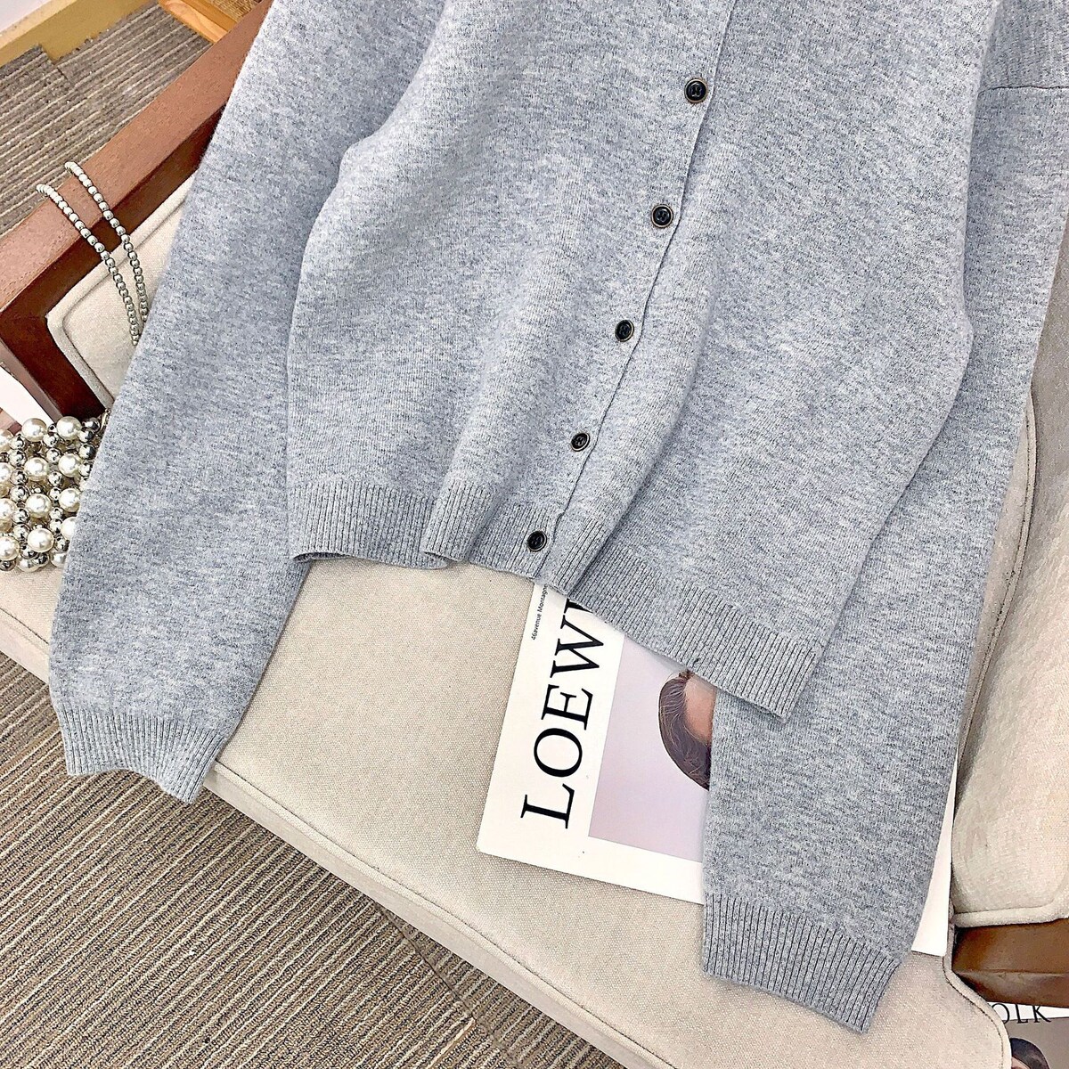 Áo cardigan nữ dệt kim dài tay dáng suông mềm mại — Màu đen, Màu xám