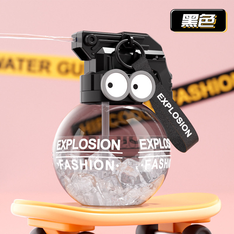 儿童卡通水枪透明发光喷水呲水枪夏季户外打水仗戏水玩具批发