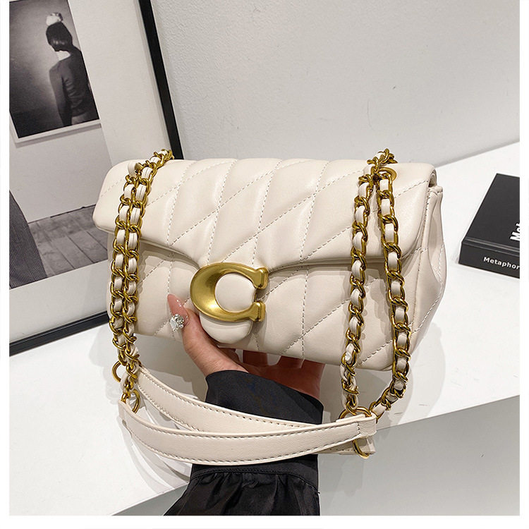 O1CN01dy6cQt27fRowwG6I4 !!2213551077824 0 cib