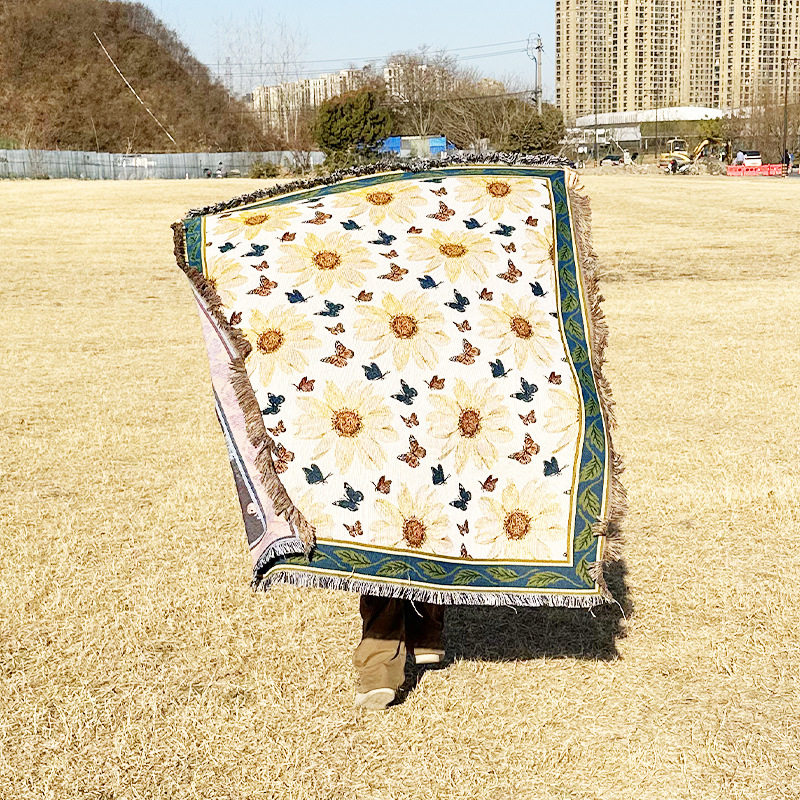 Australian Flower Camping Style Sofa Multifunctional Throw Blanket Flower Four-Season Universal Office Nap Home Decoration Thread Blanket