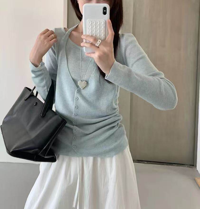 挂脖拼接长袖针织衫假两件上衣2026春季新款高级感巨好看t恤女装