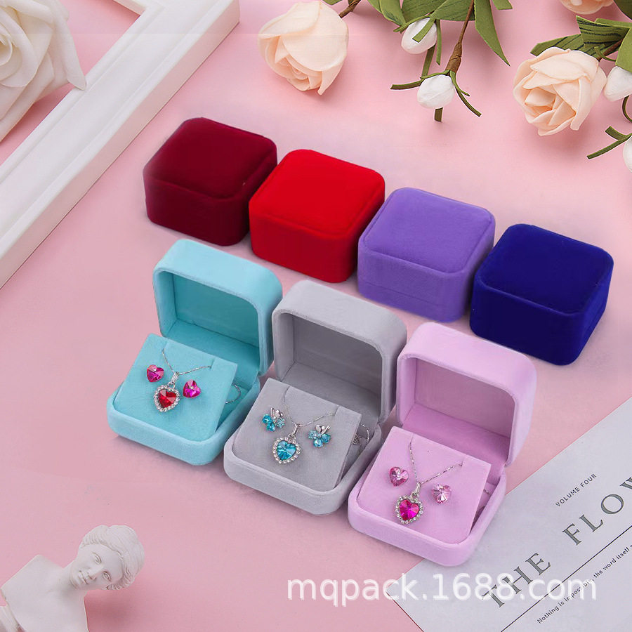 Flannel Earrings Box Jewelry Box Emblem Box 7*7 Earrings Collection Box Various Style Earrings Earrings Necklace Emblem Box