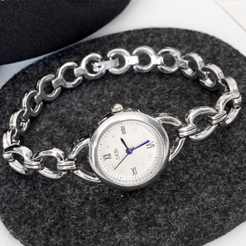 Women's Watch, Light Luxury Niche Style, Ladies' Bracelet Watch, Compact and Exquisite Small Dial, 2026 New Model, Simple and Elegant Women's Style