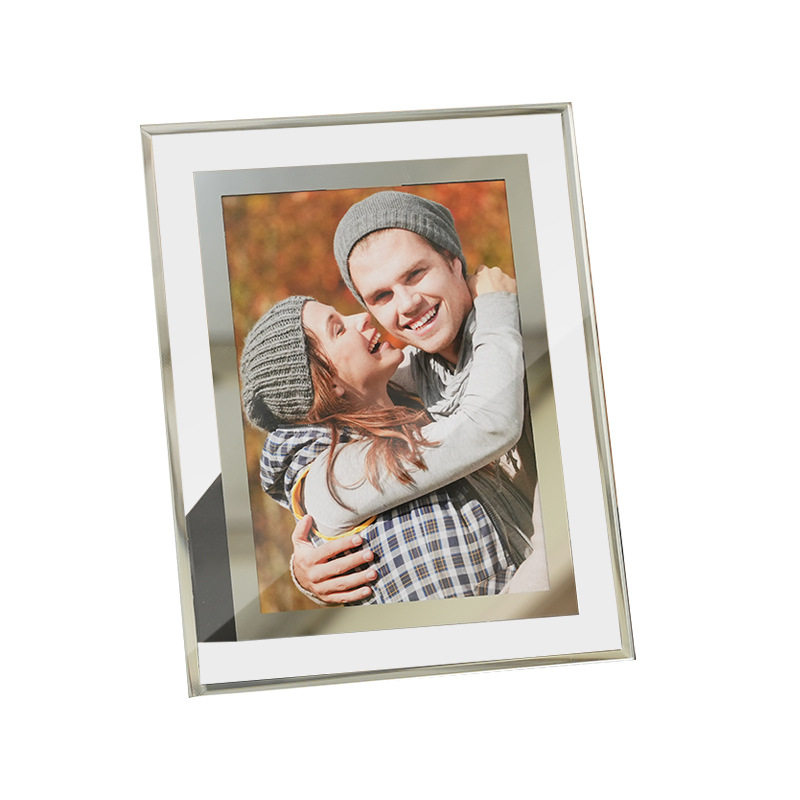 Transparent Glass Photo Frame 7 Inch 5 Inch 6 Inch 8inch 10inch A4 Crystal Display Frame Certificate Frame Children's Ornament Picture Frame