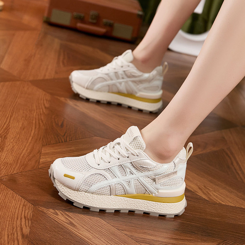 Giày sneaker nữ chunky đế dày lưới thoáng khí, tăng chiều cao — Gạo trắng, Vàng, Xanh dương