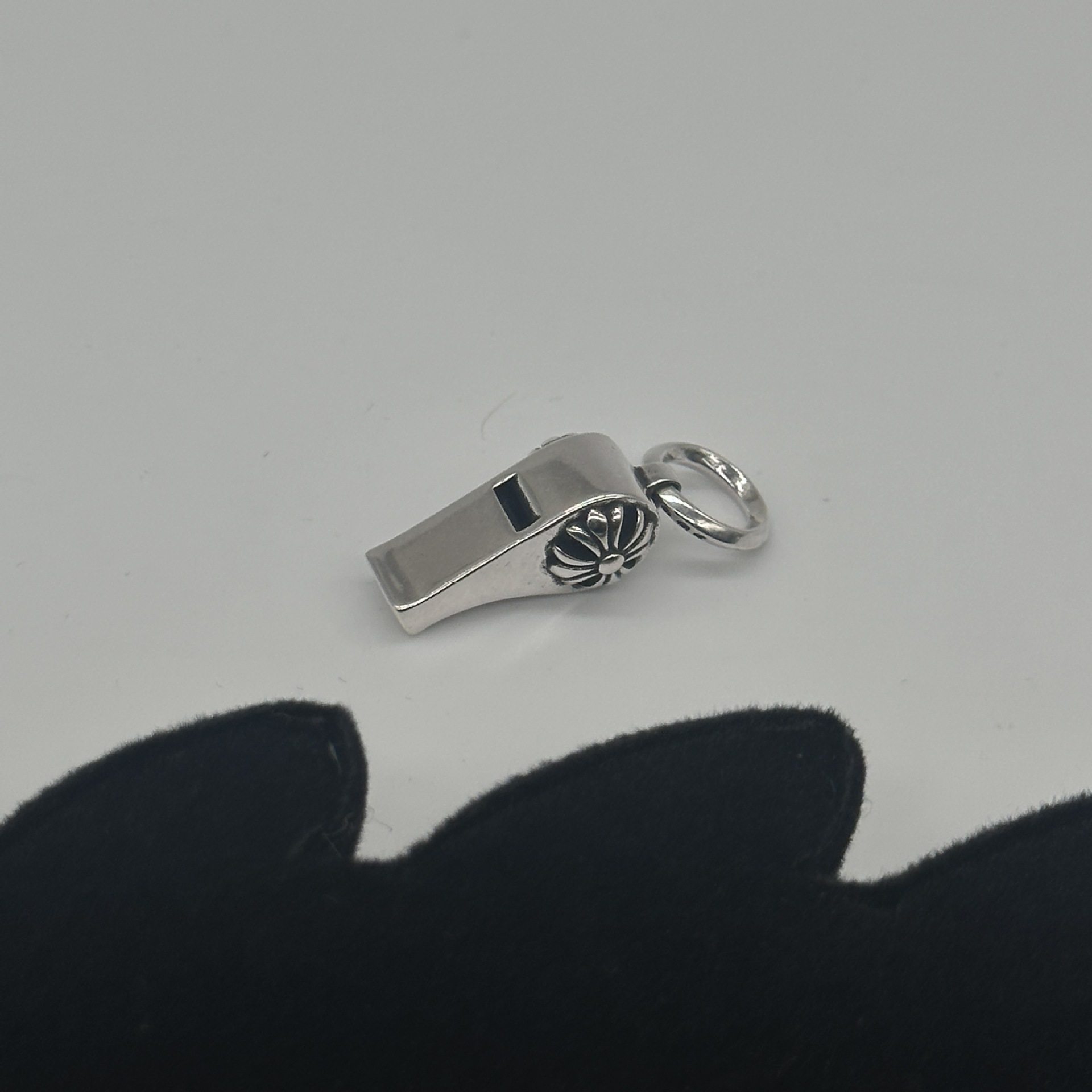 シングルペンダント 37