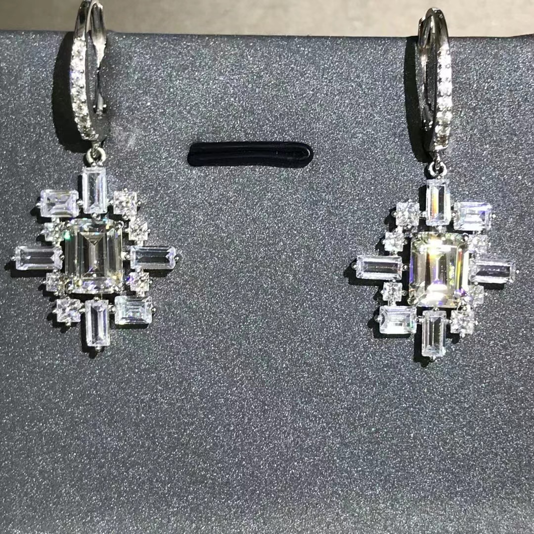 (Mới) Mã H6972 Giá 3130K: Trang Sức Phụ Kiện Nữ Gutdng Đồng Hồ Phụ Kiện Nữ Chất Liệu G06 Sản Phẩm Mới, (Miễn Phí Vận Chuyển Toàn Quốc).