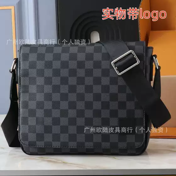 Cross-Border Supply New Classic Vintage Men's Messenger Crossbody Bag District Fashion Versatile Black Floral Shoulder Bag