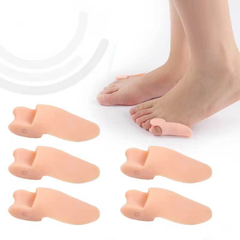 Single hole toe splitter hallux valgus orthosis big foot bone deformity overlapping toe soft silicone separator for day and night use