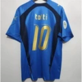 2006 italy home no. 10 + armband