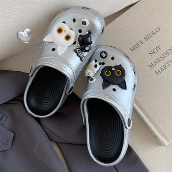 Outdoor cute cartoon black and white kitten closed toe hole shoes summer new Internet celebrity soft bottom silver beach sandals for women