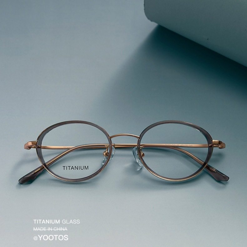 「V918T」Japanese Throb Pure Titanium Ultra-Light Nerd Small Frame Oval Can Be Equipped with High Myopia Glasses Frame for Women